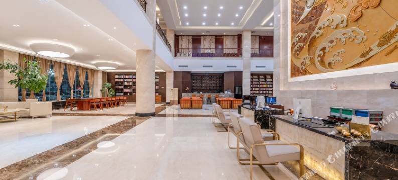 烟台静海大酒店(金沙滩公园广场店)图片