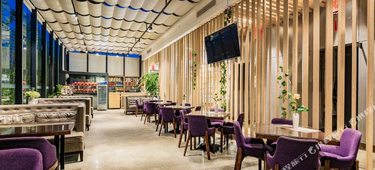 喆啡酒店(成都火车南站机场路店)图片