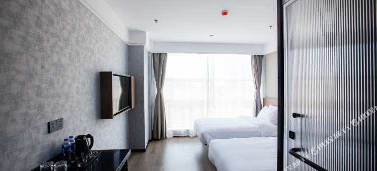 如家素柏·云酒店(丹东鸭绿江月亮岛安东老街店)图片