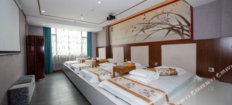 江口晞悦梵华酒店(梵净山公园店)图片