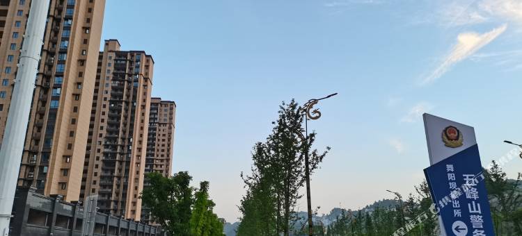 沐兰居民宿(恩施土家女儿城店)图片
