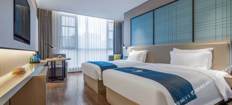 东宜酒店(冷水铺路华夏学校店)图片