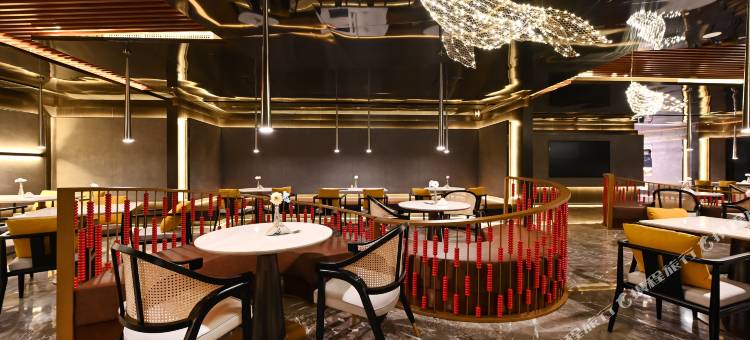 长春汽开区西湖大路亚朵酒店图片