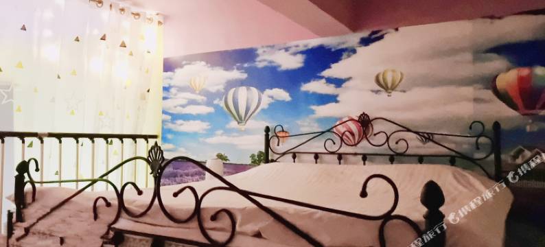 一花一世界主题公寓(西宁丽晶公寓店)图片