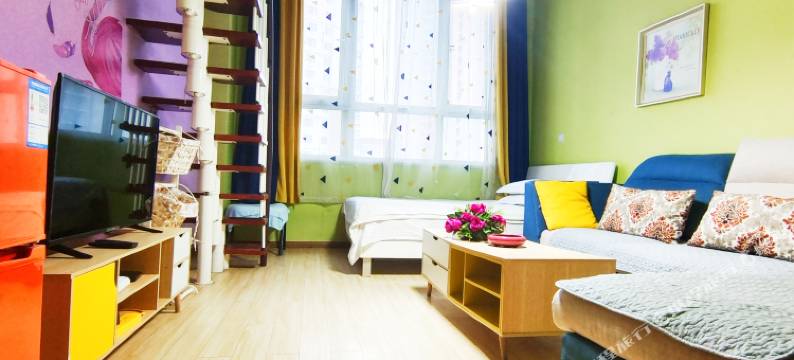 一花一世界主题公寓(西宁丽晶公寓店)图片