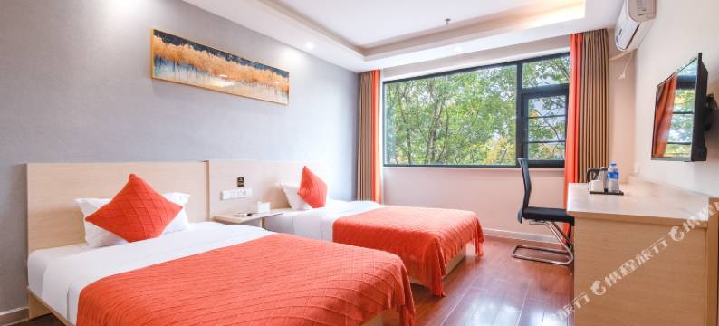 田苑・轻居KUNMING・Old STREETCOMFORTSMOOTH酒店(云大医院翠湖店)图片