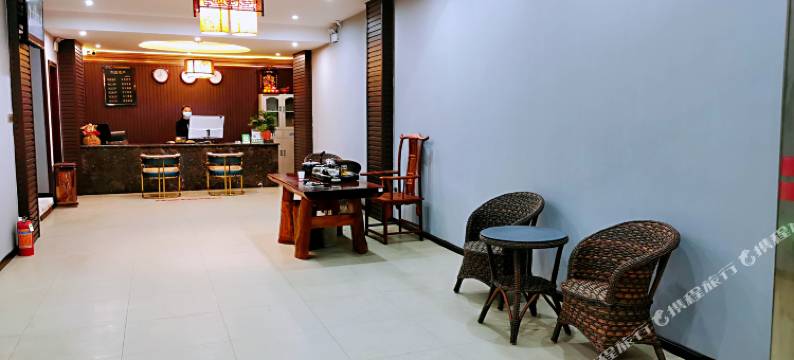 安宁和忠快捷酒店图片