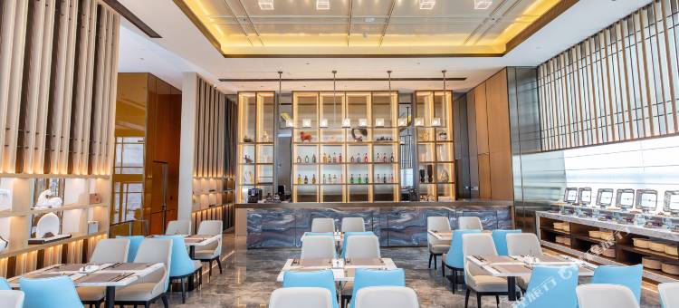 英豪斯酒店(广州番禺政务中心傍江地铁站店)图片