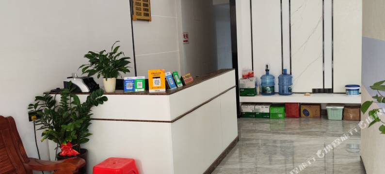 平南龚辉公寓(平南人民医院店)图片