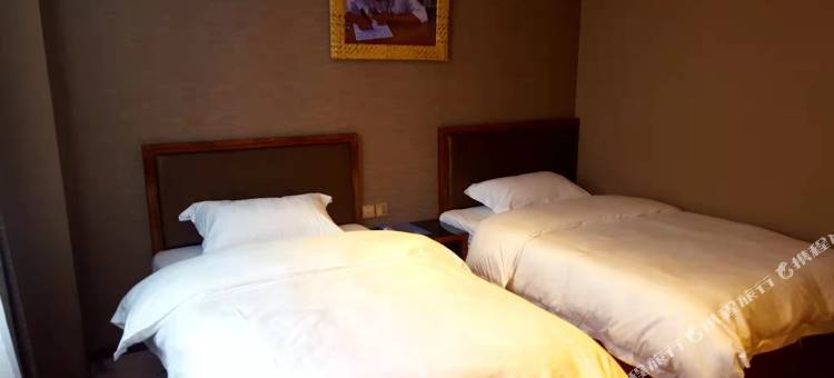 如家华驿酒店(普洱景谷县茶山小区店)图片