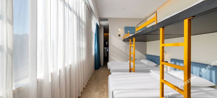 网鱼电竞酒店(广州建华汇大石地铁站店)图片