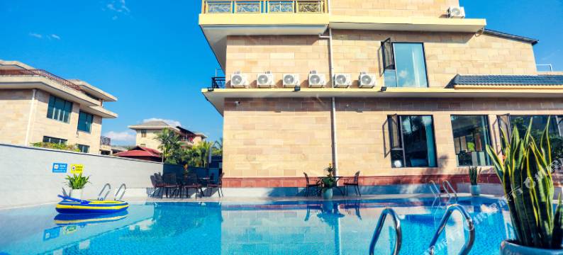 西双版纳景洪华丽度假别墅图片