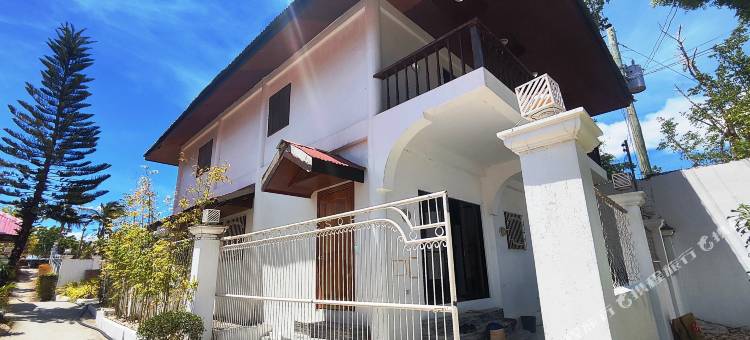 莫阿爾博阿爾藍浪度假村 - 蜂房客房(Bluewaves Resort Moalboal by Hiverooms)图片