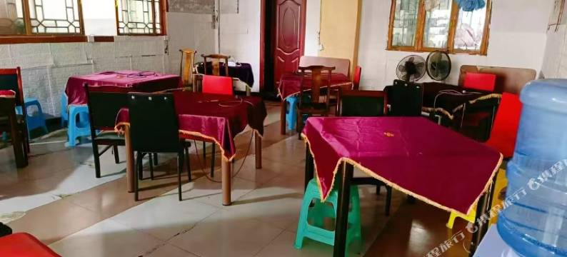 侯小厨酒店(黄水旅游度假区店)图片