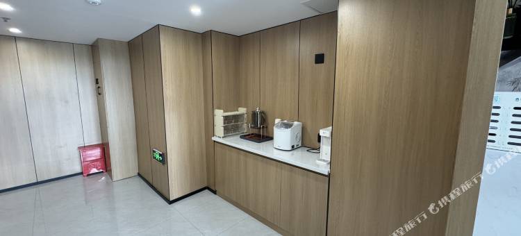 咖居铂金酒店(南京信息工程大学地铁站店)图片