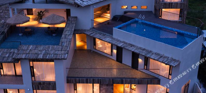 丽江·凝风蓝丨‌SnowMountainWindBells日照金山野奢酒店图片