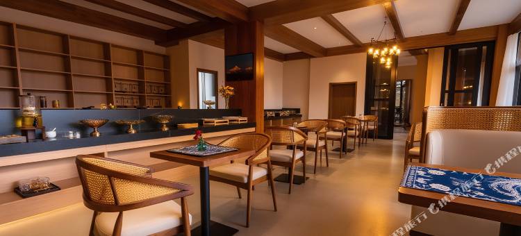 玖九·雪见山|日照金山·观景酒店(白沙古镇店)图片