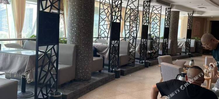 柏曼酒店(重庆观音桥步行街店)图片