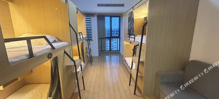 品阁·男女青旅图片