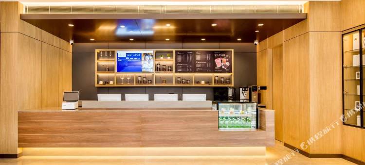 汉庭优佳酒店(长春红旗街万达店)图片