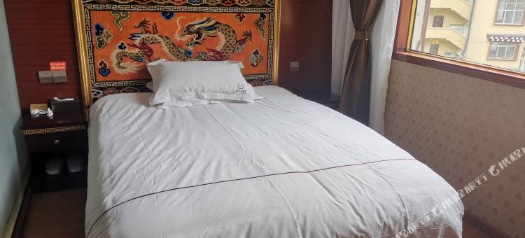 新龙新粮大酒店图片