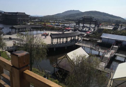 Fangchuan Folk Customs Hotel Hotel Overview