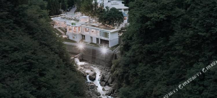 青城山雅上一宿酒店 · Yepsun Villa (都江堰青城后山泰安古镇店)图片