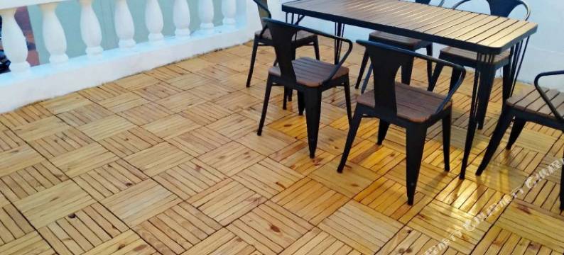 威海时光里民宿(高铁站韩乐坊店)图片