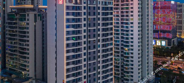 维也纳酒店(昆明大商汇店)图片