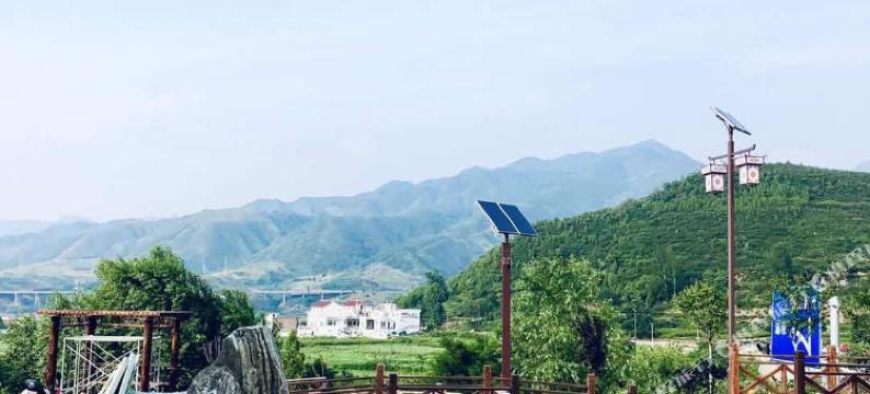 荷塘月色民宿(蓝田荞麦花海店)图片