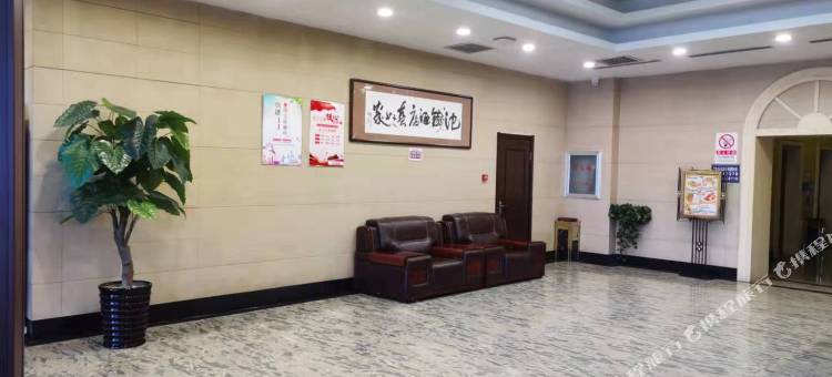 沈铁大酒店(沈阳北站B座店)图片