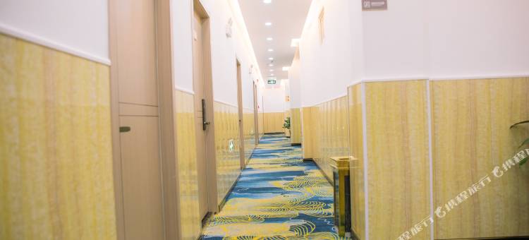 易佰良品酒店(巢湖东方新世界店)图片