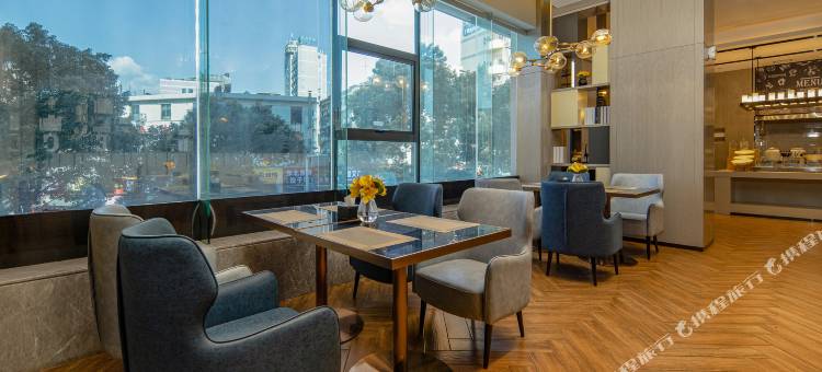 宜尚酒店(长沙五一广场袁家岭地铁站店)图片