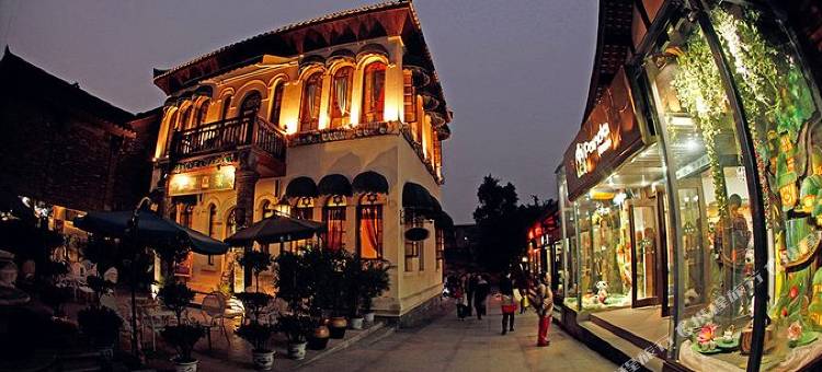 月牙濠璟酒店(成都西站文化宫地铁站店)图片