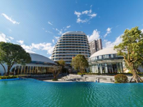 罗平金花玉湖广场酒店图片