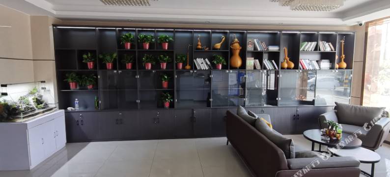 太白万隆酒店图片