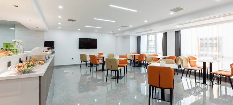 柏顿酒店(信阳高铁东站店)图片