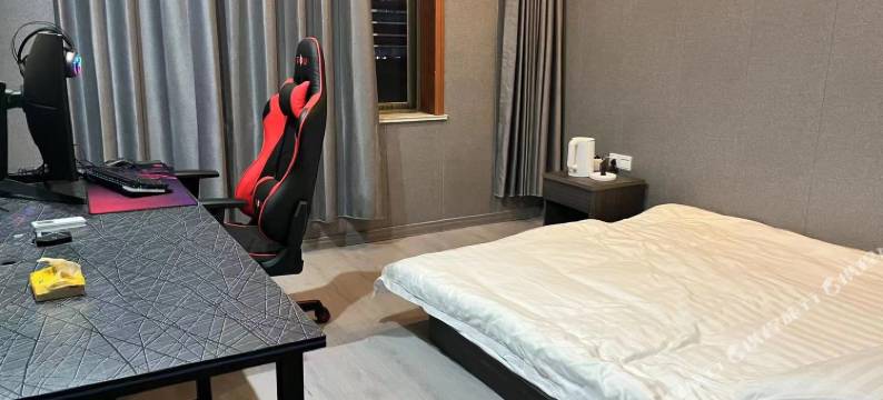 顶峰电竞公寓图片