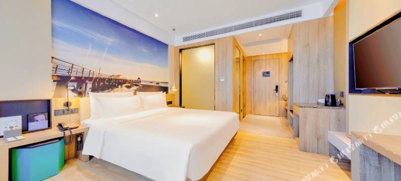 茂名高铁站人民广场美朵酒店图片