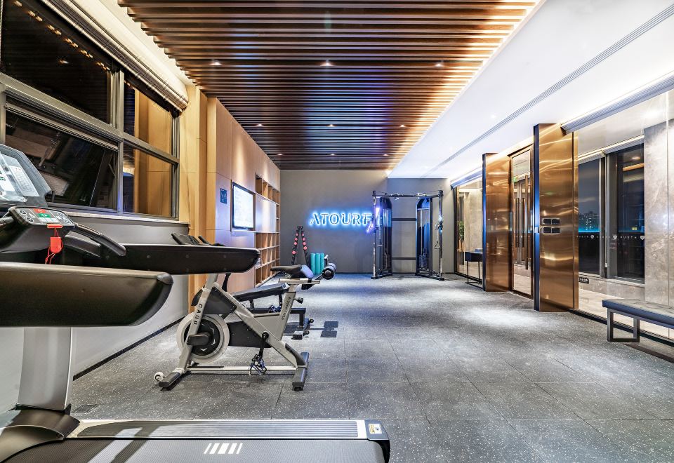 Chengdu Kuanzhai Alley People's Park Subway Station Atour S Hotel Hotel Overview