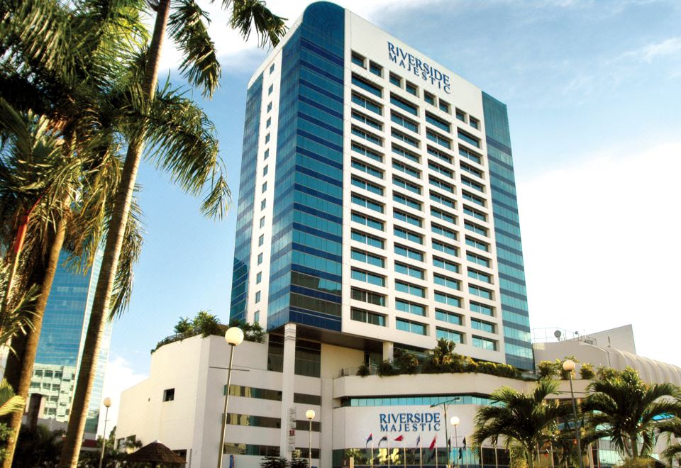 Puteri Wing - Riverside Majestic HotelOver view