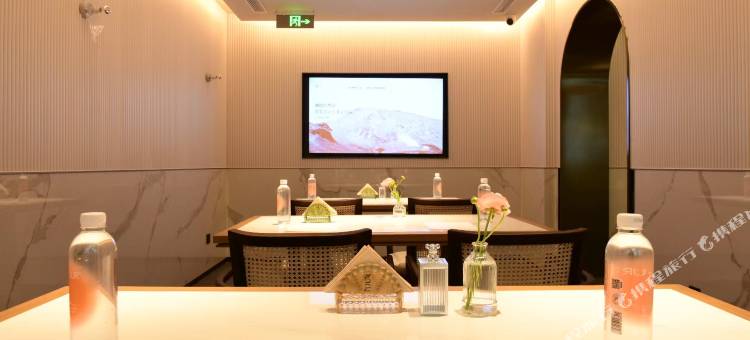 杭州西湖武林广场延安路亚朵X酒店图片