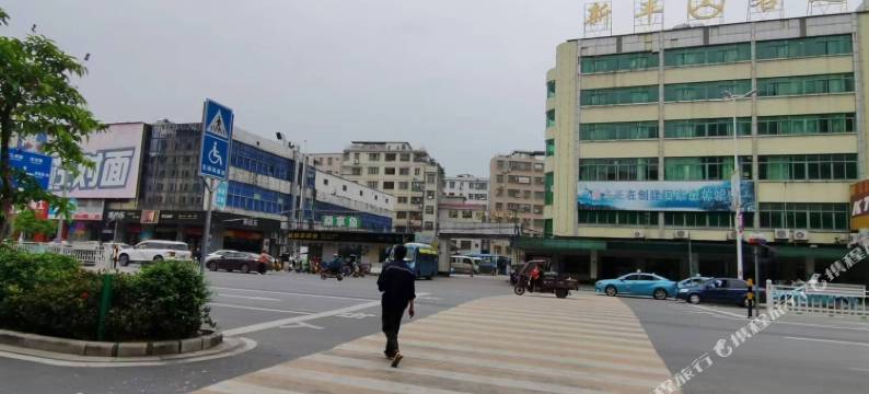 新丰山水假日酒店图片