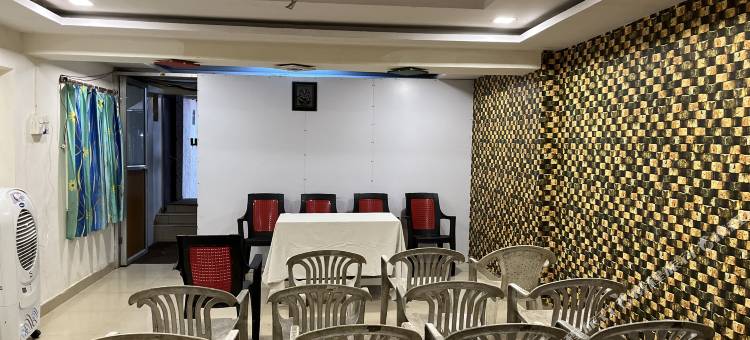 萨特普拉野生酒店(Hotel Satpura Safari)图片