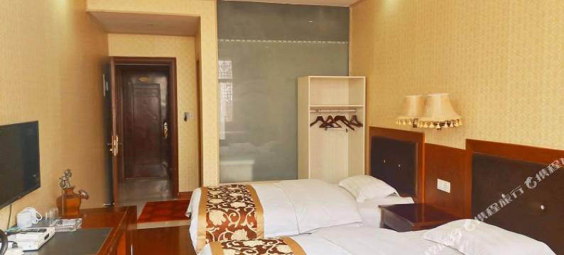 信阳鸡公山假日酒店图片