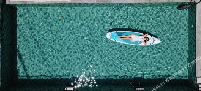 扶摇·野奢泳池设计师度假民宿(泾县月亮湾风景区店)图片