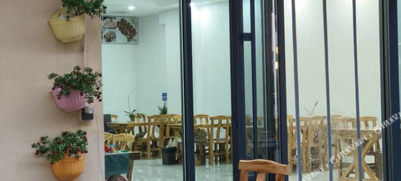 依山连海民宿酒店图片