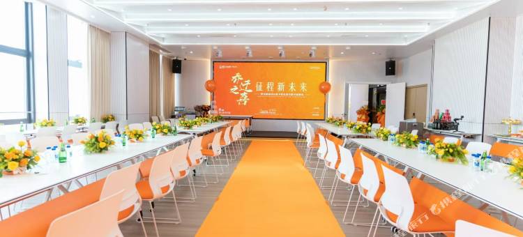 安颐X酒店(珠海拱北口岸夏湾夜市店)图片