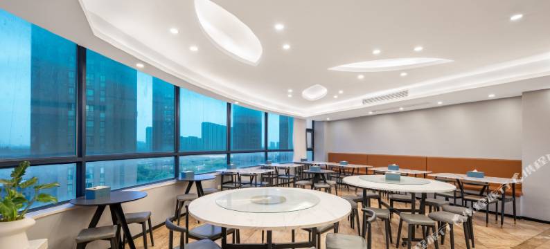 梦宿国际酒店(临平体育中心店)图片