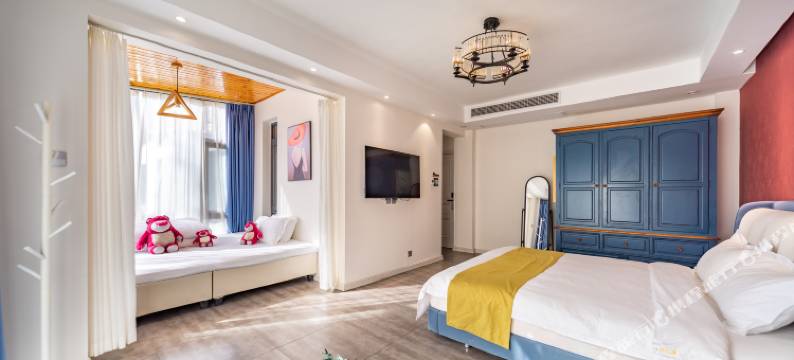 易之间民宿(开封万岁山武侠城店)图片